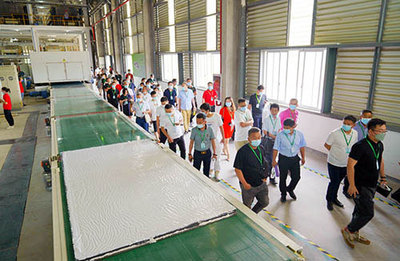 &ldquo;生態(tài)新材 創(chuàng)領未來-東鵬湖口超級工廠環(huán)保行&rdquo;活動圓滿收官